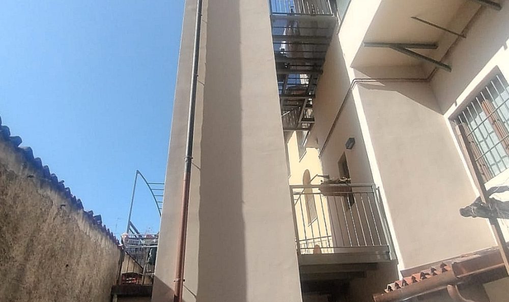 MILANO - VANO IN MURATURA