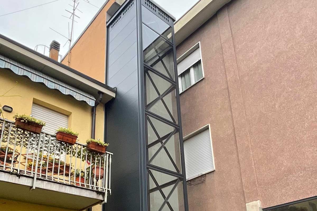 MONZA---CASTELLETTO-PER-ESTERNI