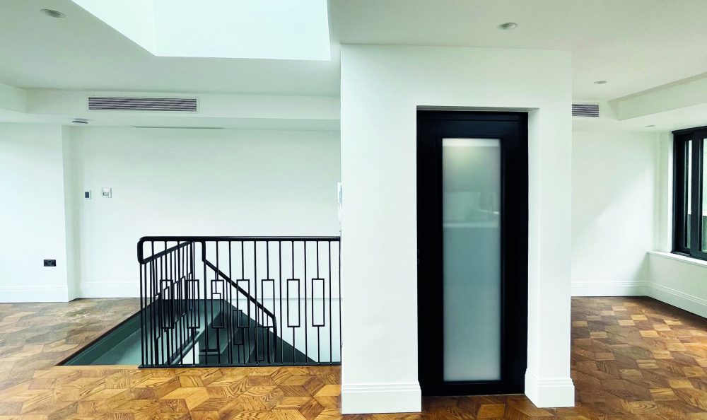 Nova - Compact Suite 1